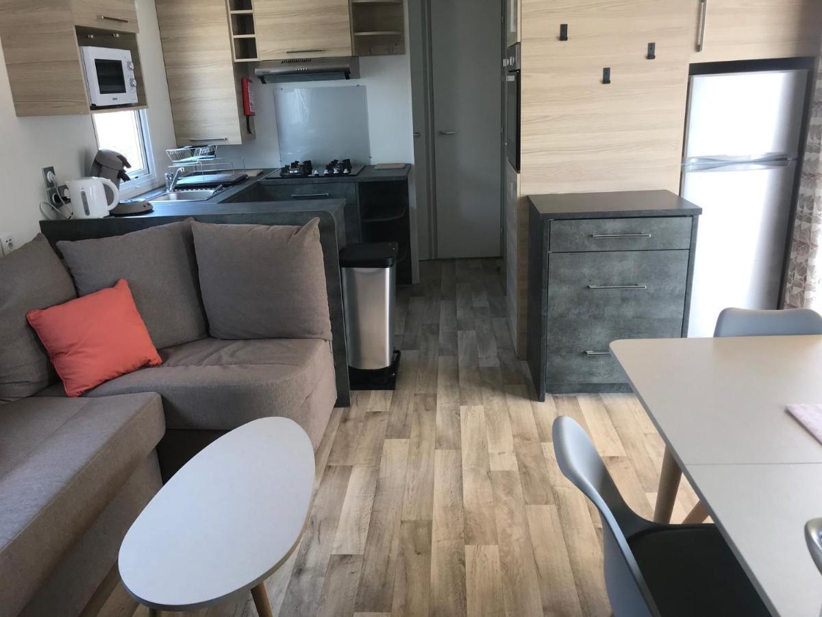Mobil Home Camping Le Mar Estang Bord De Plage Canet-en-Roussillon Εξωτερικό φωτογραφία